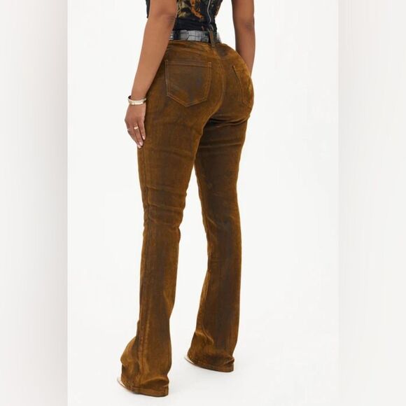 No Interruptions Velvet Bootcut
Jeans - Picture 3 of 3